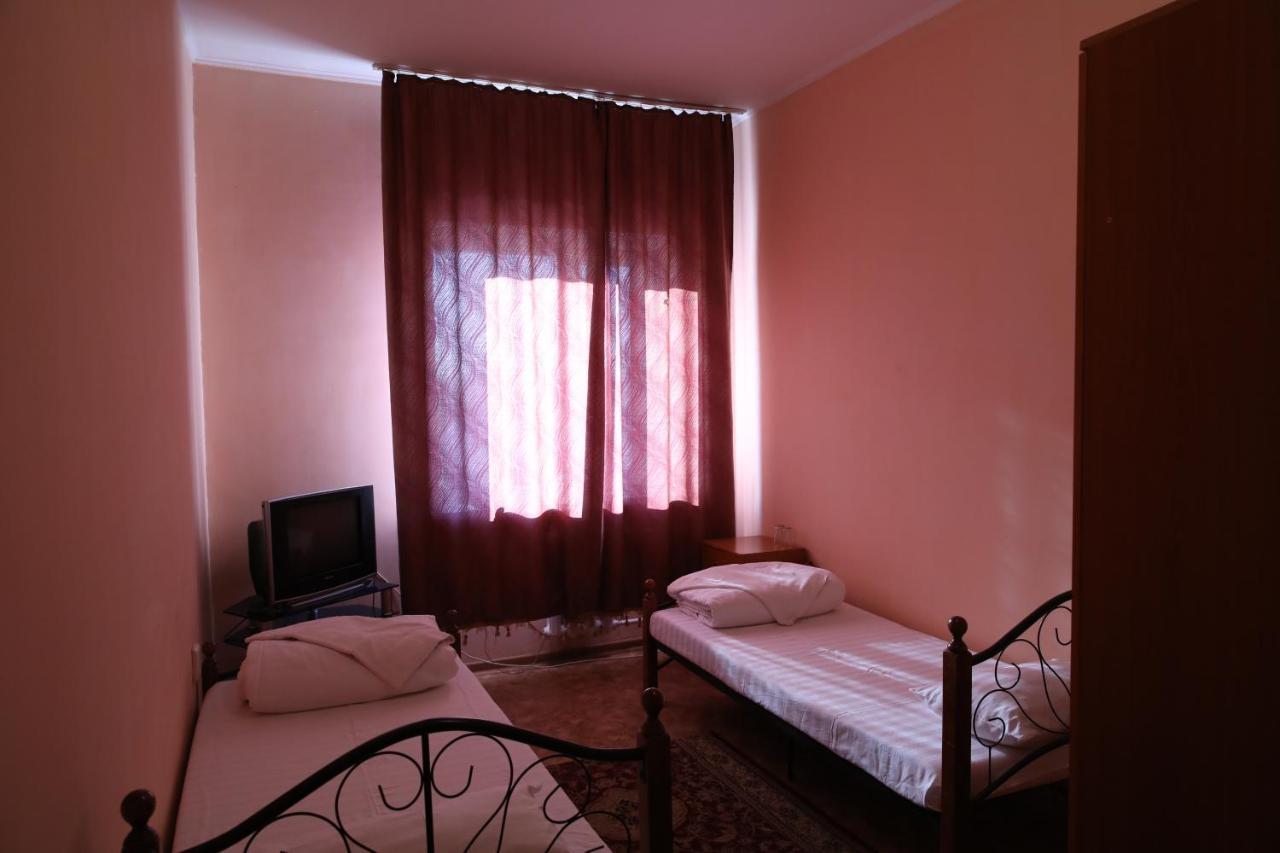 Hotel Alkuat アスターナ エクステリア 写真